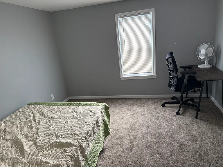 215 Floral Ave #215 — Photo 12