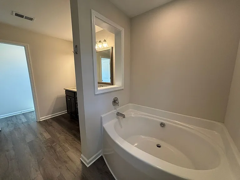 377 Baymont Dr — Photo 19