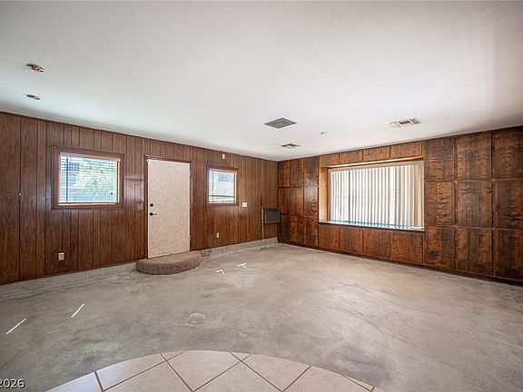 2nd image of 5282 Stampa Ave