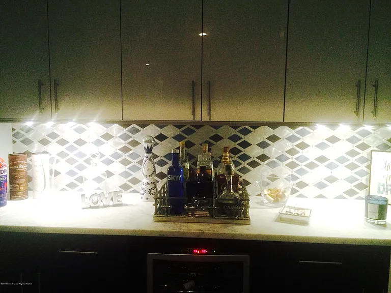 22 Cooper Ave #105 — Photo 8