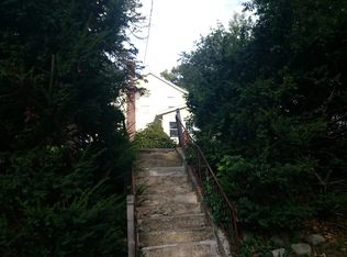 2285 Centre St, Boston, MA 02132