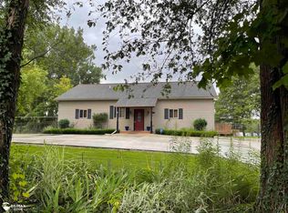 4499 5th St, Columbiaville, MI