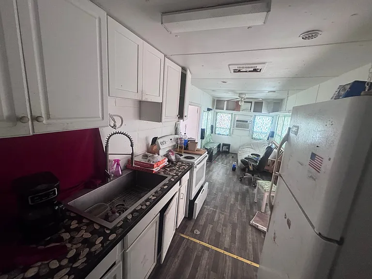 4115 Aurora Rd #18 — Photo 2