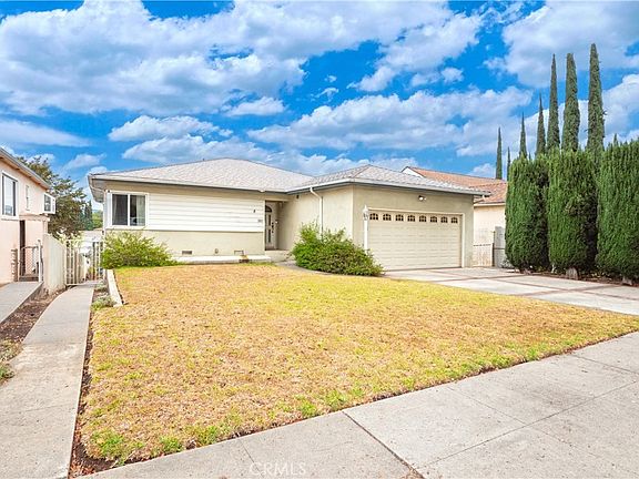 4th image of 2913 Montezuma Ave