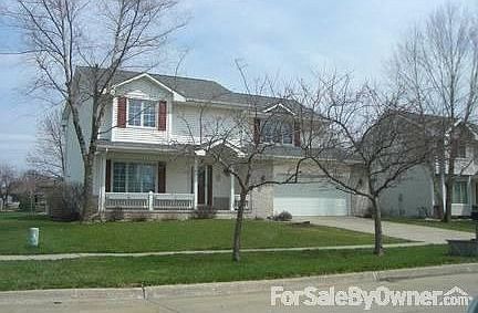 1st image of 1213 NW Cedarwood Dr