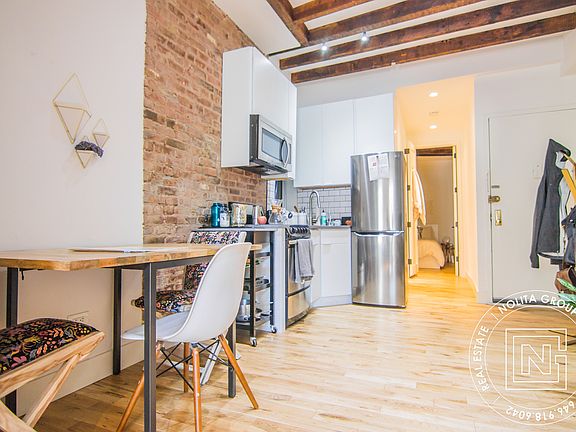 2nd image of 58 Kenmare St #15B