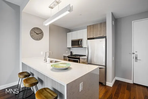 Rented by MNS Marketing | media 3