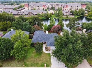811 Twin Creek Dr, Mansfield, TX 76063