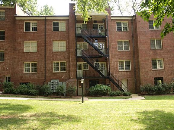 3rd image of 2816 Oberry St APT 4