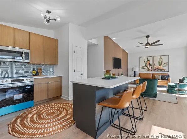 1707 Camelot Dr, Fayetteville, NC 28304