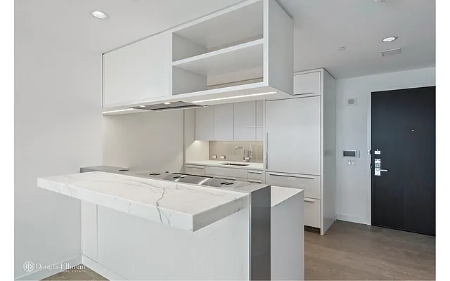 Rented by Douglas Elliman | media 26