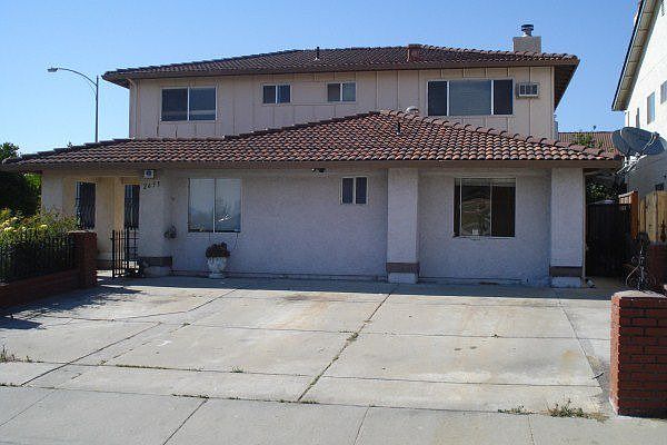 1st image of 2655 Glen Doon Ct