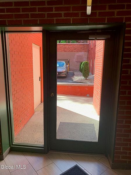 5th image of 270 Hudson Avenue #104