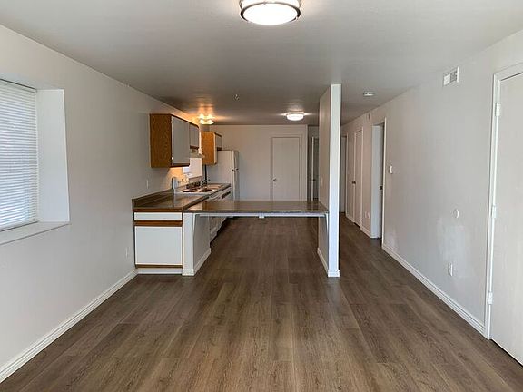 2nd image of 5 15th Ave #A