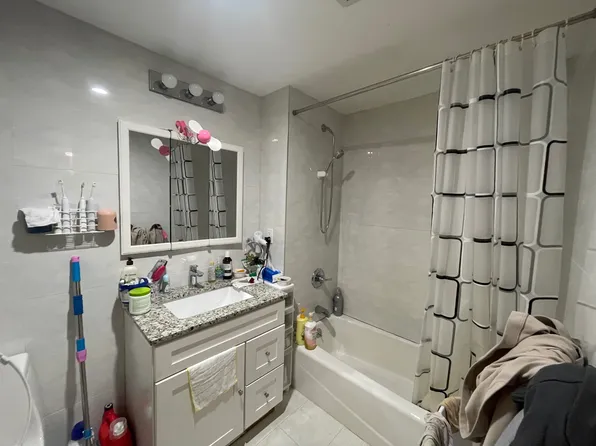 943 60th Street image 6 of 7