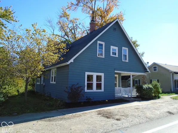 11 N Main St, North Salem, IN 46165