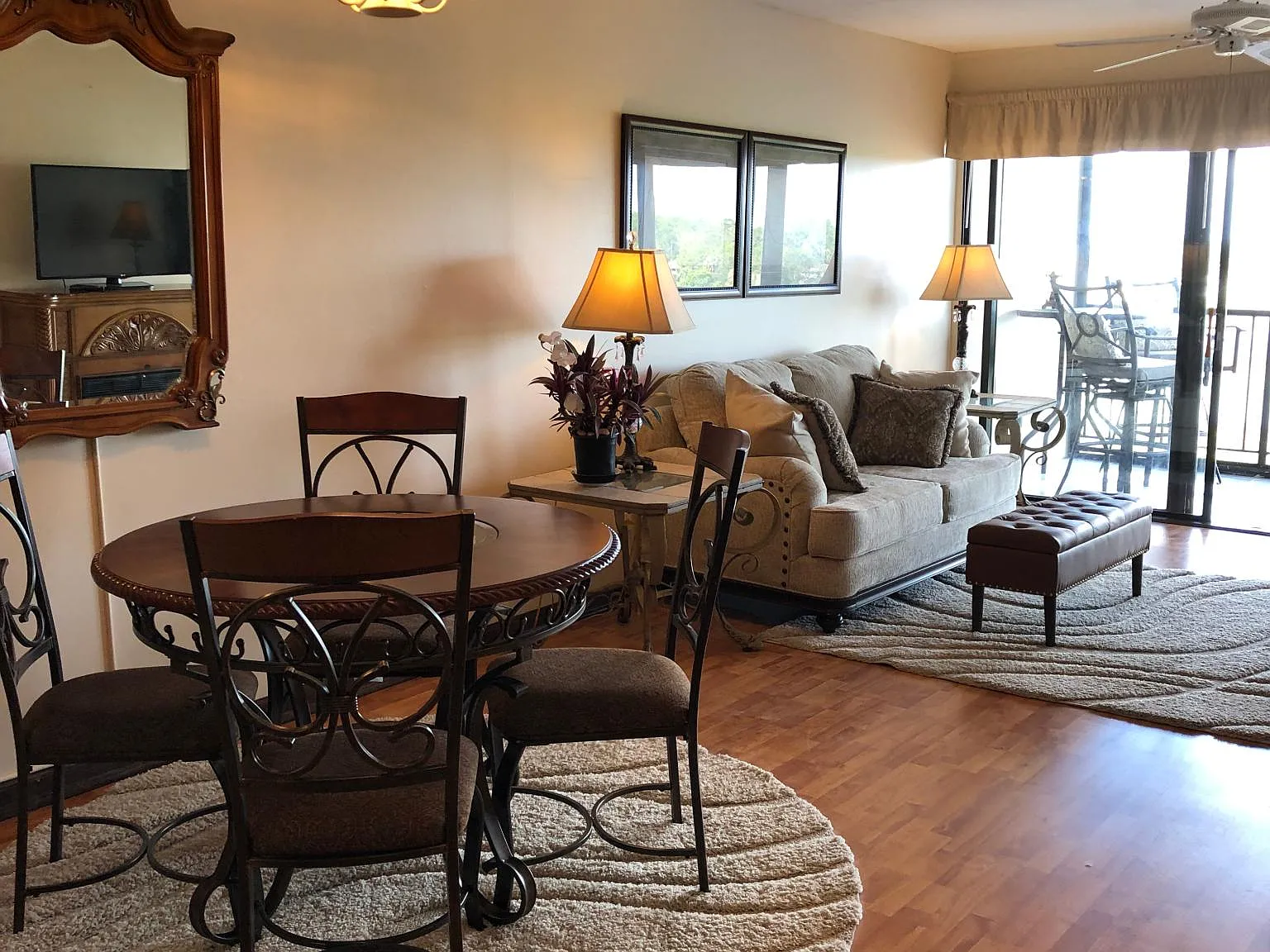 117 Country Club Dr — Photo 4