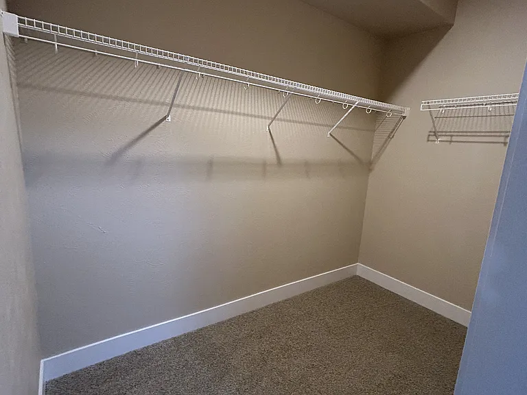 1080SQFT Unit Master Closet