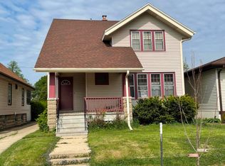 1639 S 79th St, West Allis, WI 53214