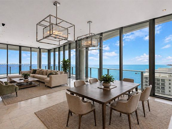 4th image of 17475 Collins Ave Unit 2302