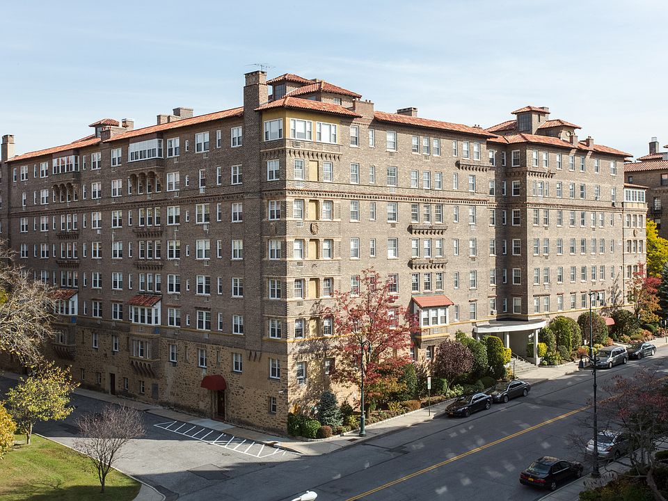 1st image of 16 N Chatsworth Ave APT 506