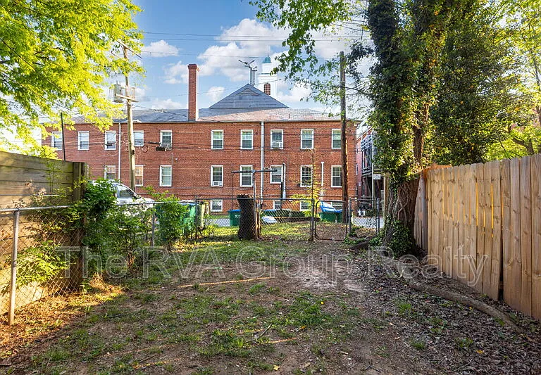 2611 Grayland Ave — Photo 37