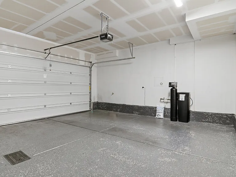 11403 Ethereal Landing Ave — Photo 33