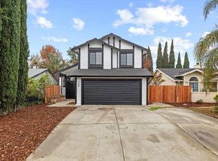 706 Peregrine Way, Vacaville, CA 95687