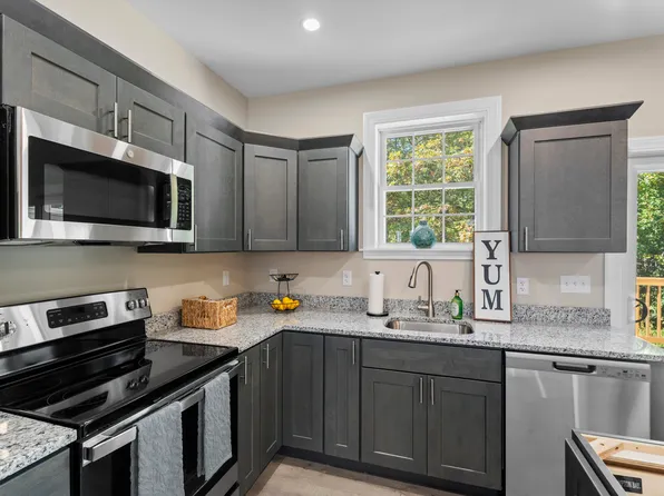 203 Cornerstone Village on Winding Hollow Road, Groton, CT 06340