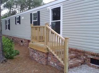 621 Live Oak Dr, Sunset Beach, NC 28468