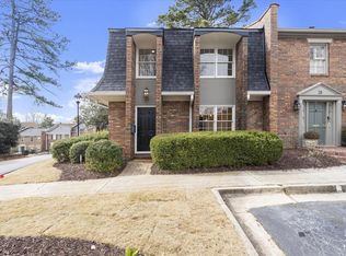 27 Old Ivy Sq NE, Atlanta, GA 30342
