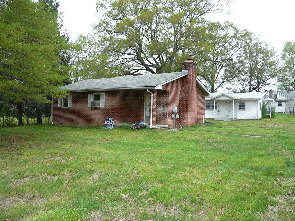 1st image of 101 Bowe St