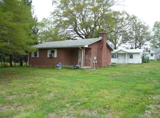 101 Bowe St, Danville, VA 24541