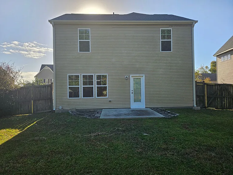 210 Long Pond Dr — Photo 27