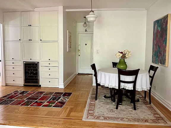 3rd image of 350 Cabrini Blvd APT 4B