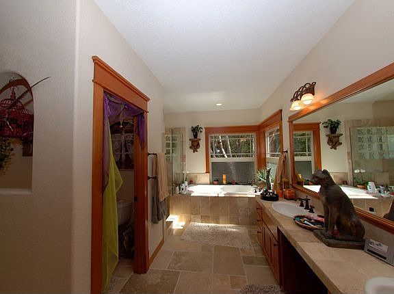 Travertine Master Jetted Tub