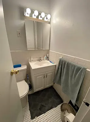 Rented by MAPT Residential LLC | media 7