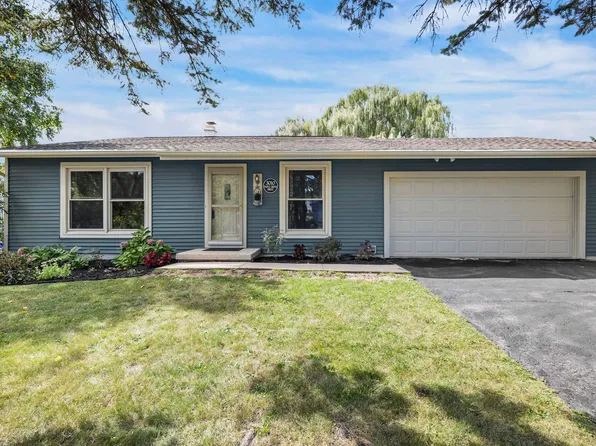 3010 Maple Grv, Madison, WI 53719