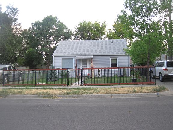 2nd image of 1126 Howard Ave