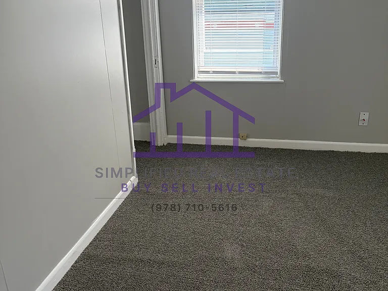 13 1/2 Bartlett St #2 — Photo 4