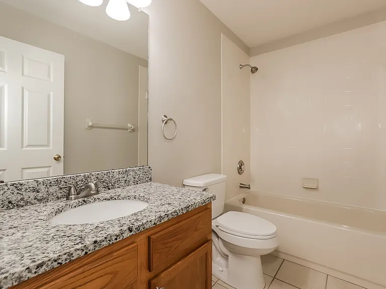 9421 Cypress Harbor Dr — Photo 15