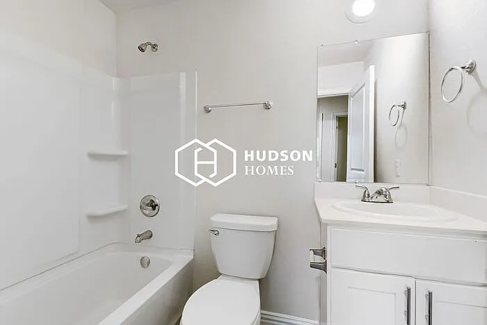 542 Rivas St #B — Photo 11