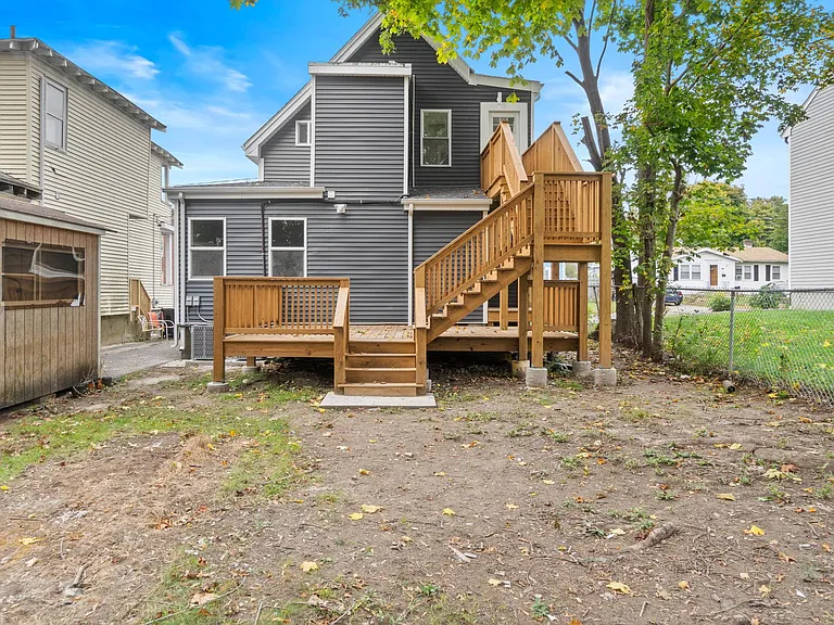 31 Saint Casimir Ave #2 — Photo 29
