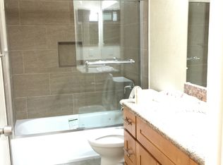 10605 La Roda Dr, Cupertino, CA