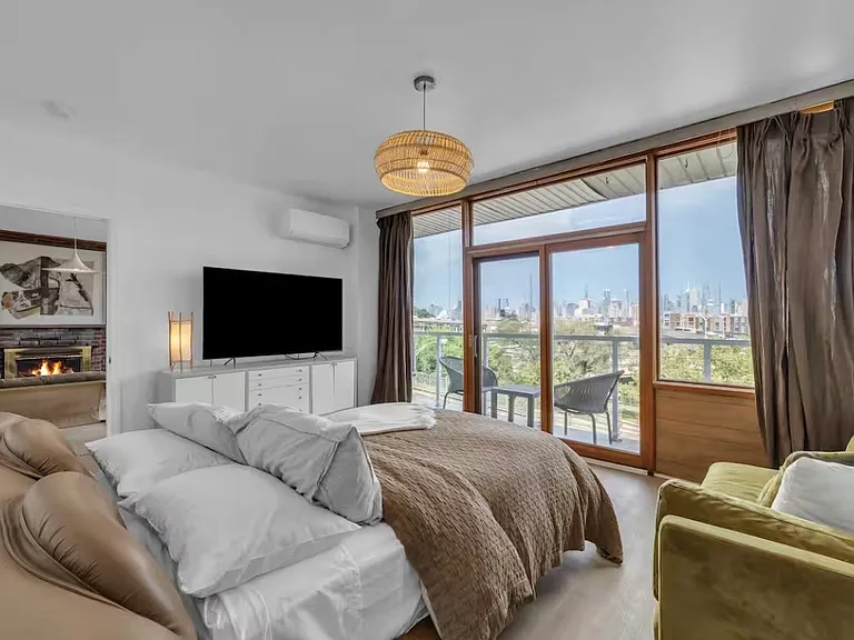261 Park Ave #3 — Photo 50