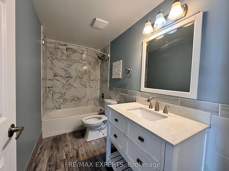 4 Ambler Bay #UPPER — Photo 24