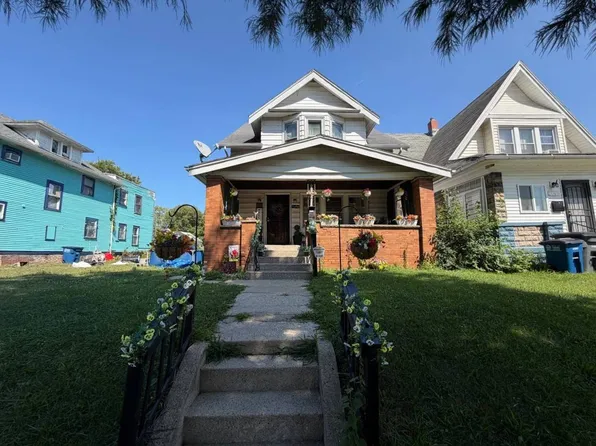 1104 Parkside Blvd, Toledo, OH 43607