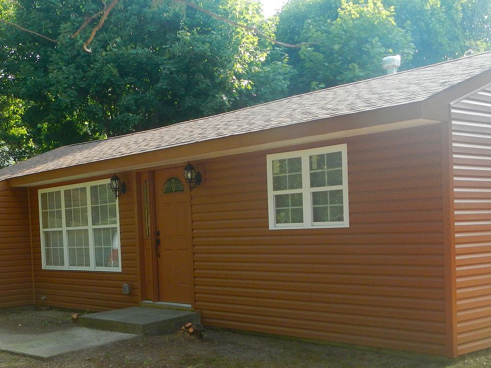 LOVELY REFINISHED 3 BD RANCH