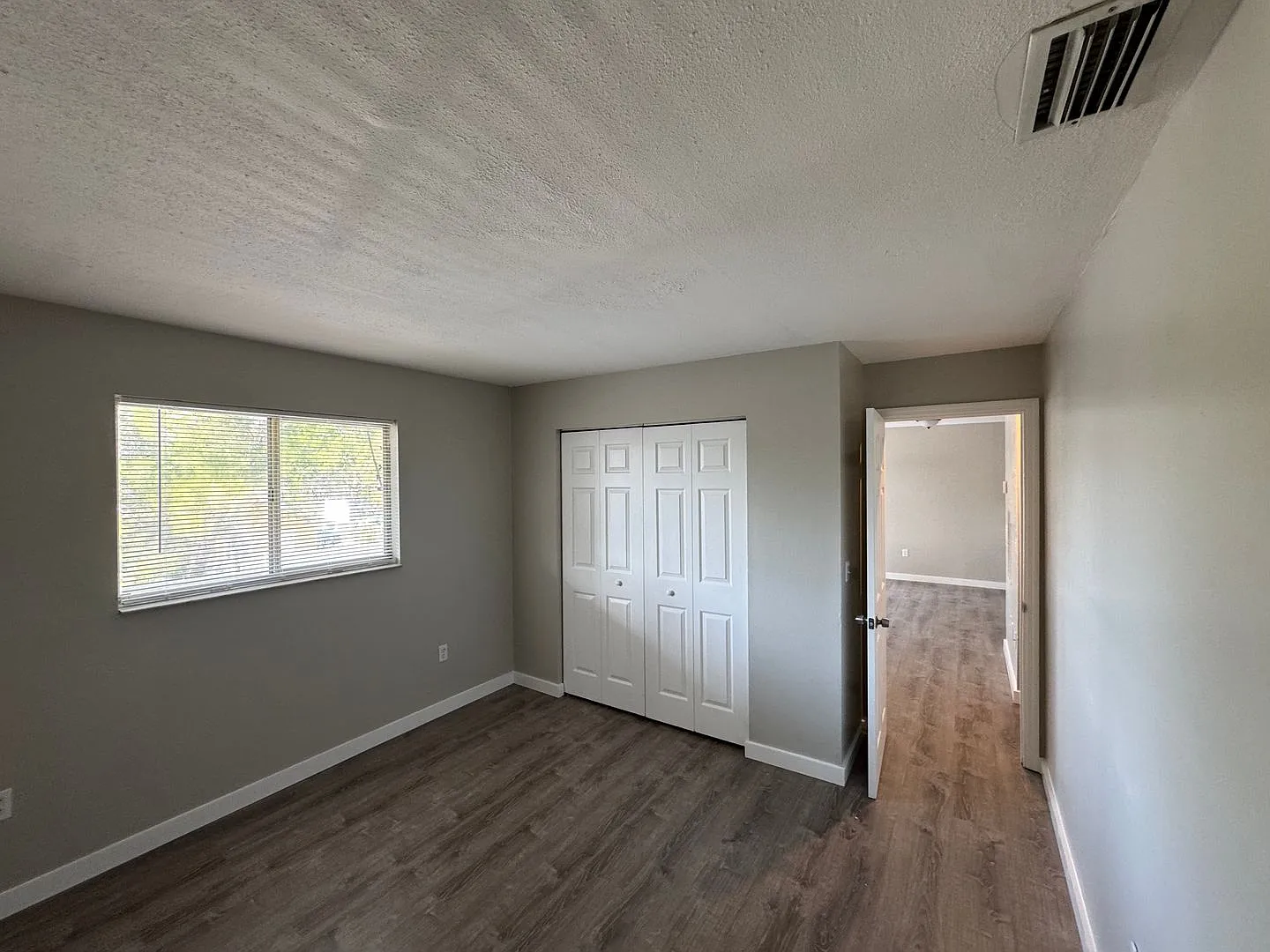 KAI9s 7plex 927 33rd Ave W Bradenton — Photo 2
