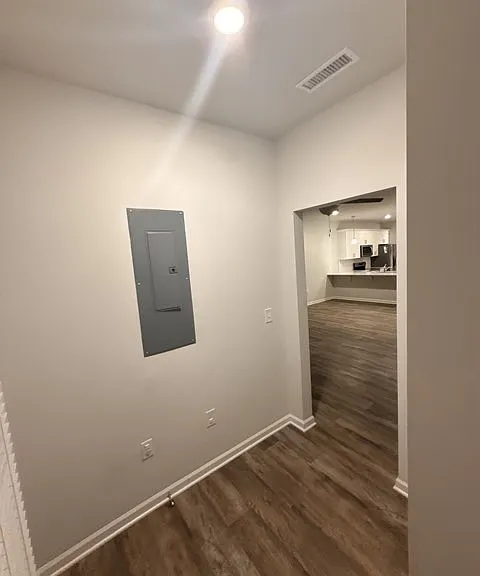 122 Enterprise Dr — Photo 8